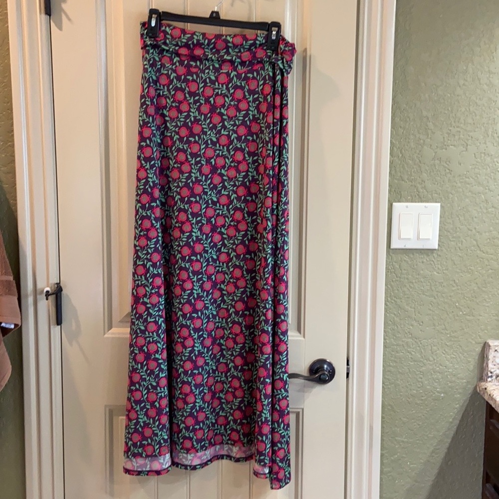 Women’s Maxi Skirt by LulaRoe Brand. EUC!
